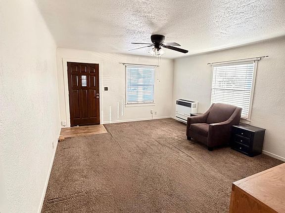 4th image of 10670 Jackson St