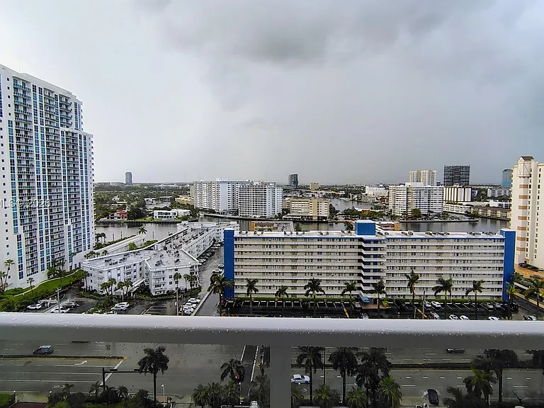 1904 S Ocean Dr #1807 — Photo 14
