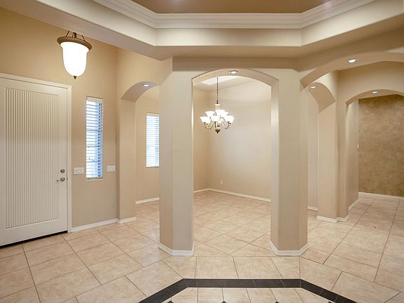 RYALL Dining room 1