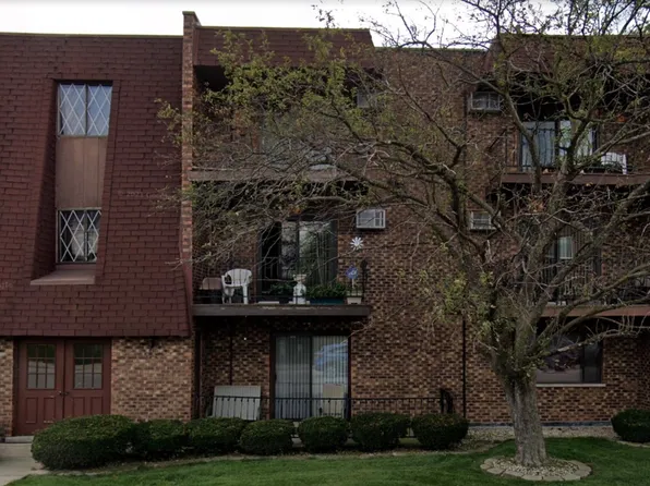6345 Birmingham St #C, Chicago Ridge, IL 60415