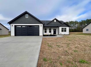 557 Bill Lattimore Rd, Chesnee, SC 29323