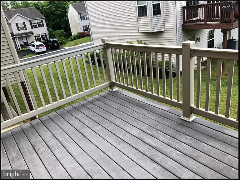 6341 Creekbend Dr — Photo 17
