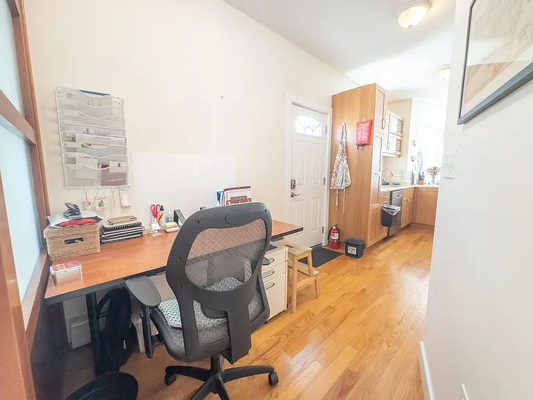 101 Hampshire St — Photo 13