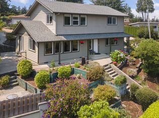 1389 Bayview Ave, North Bend, OR 97459