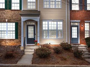 1211 Penhurst Way, Lawrenceville, GA 30043
