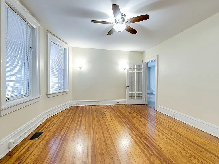 2602 Monument Ave — Photo 12