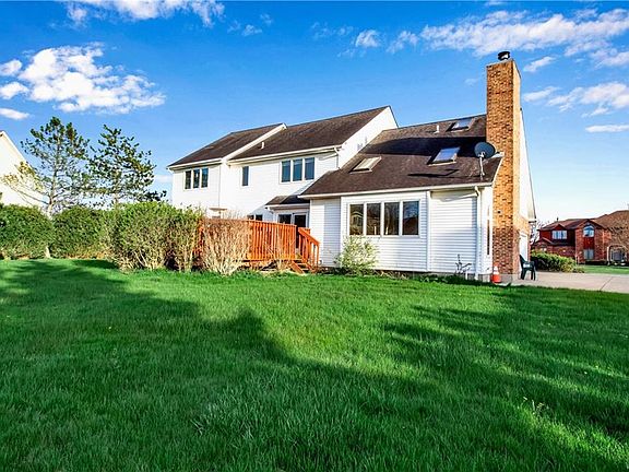 5th image of 6239 Cloverleaf Dr