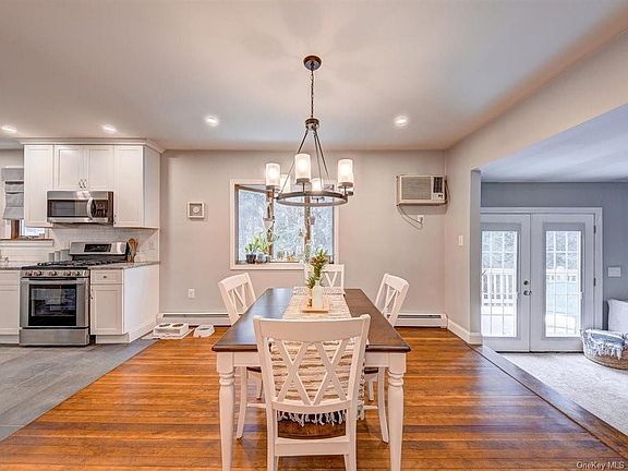 5th image of 31 Brozdowski Ln