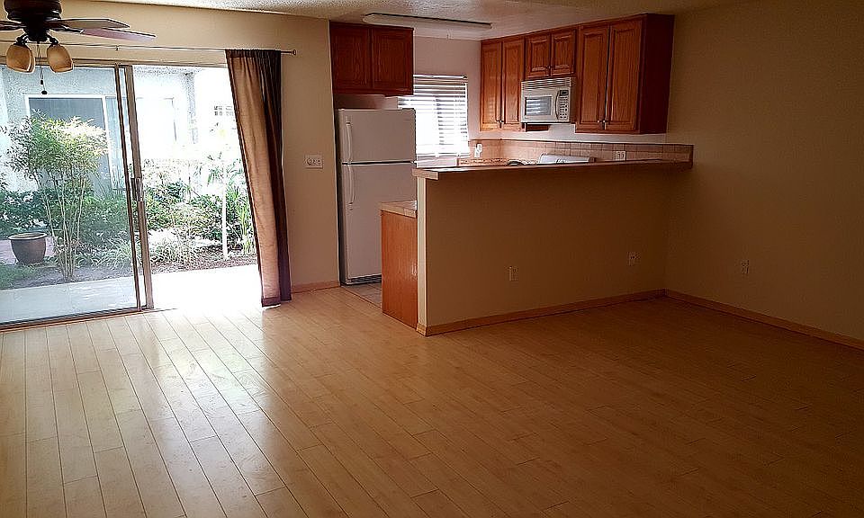 1st image of 18530 Hatteras St Unit 106