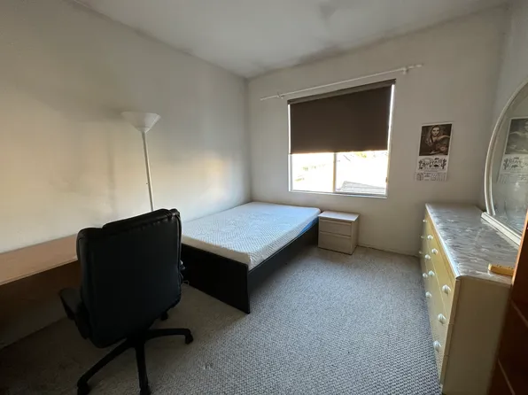 220 Laurel Ave, Brea, CA 92821