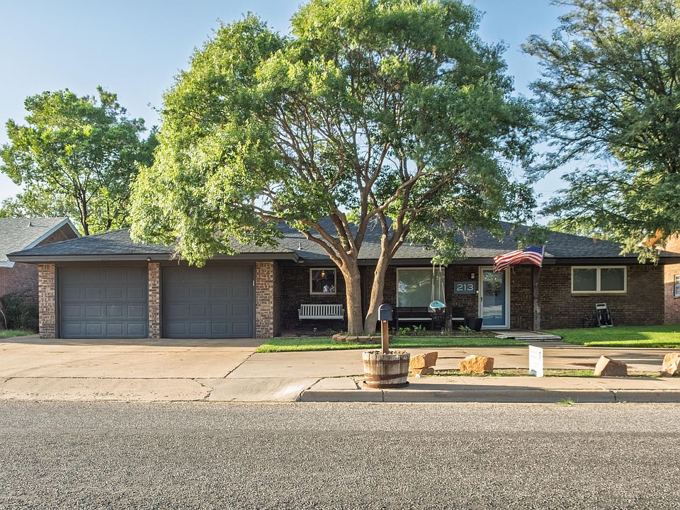 1st image of 213 Cottonwood Ln