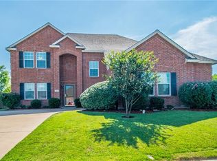 103 Hickory Creek Dr, Red Oak, TX 75154