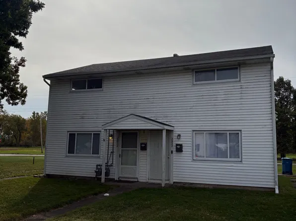 2934 Cromwell Dr, Lorain, OH 44052