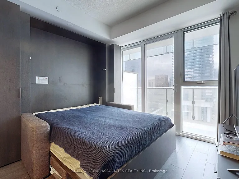 15 Lower Jarvis St #1409 — Photo 10