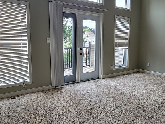 3rd image of 9149 Lakeland Dr #108
