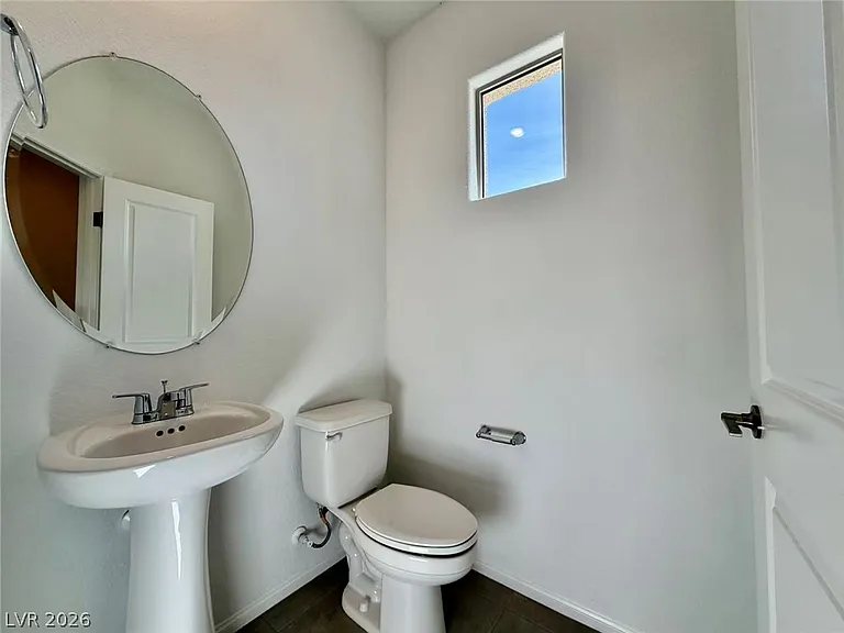 5956 Miller Ln — Photo 7