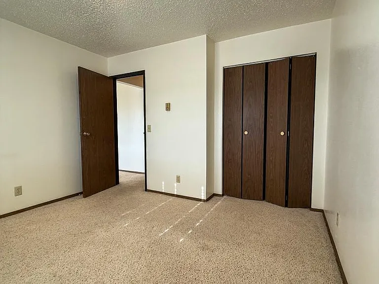 Unit Photo