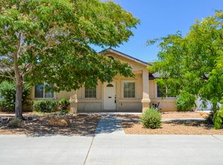 15056 Luna Rd, Victorville, CA 92392