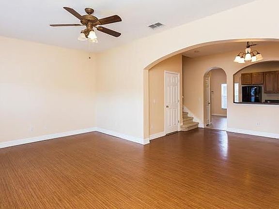3rd image of 16747 Cedar Crest Dr