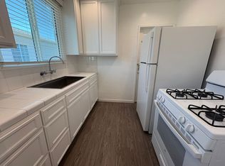 Exemplifying Style, Serenity & Lifestyle! Upstairs ~ 1 Bedroom / 1 Bathroom!, San Diego, CA 92116