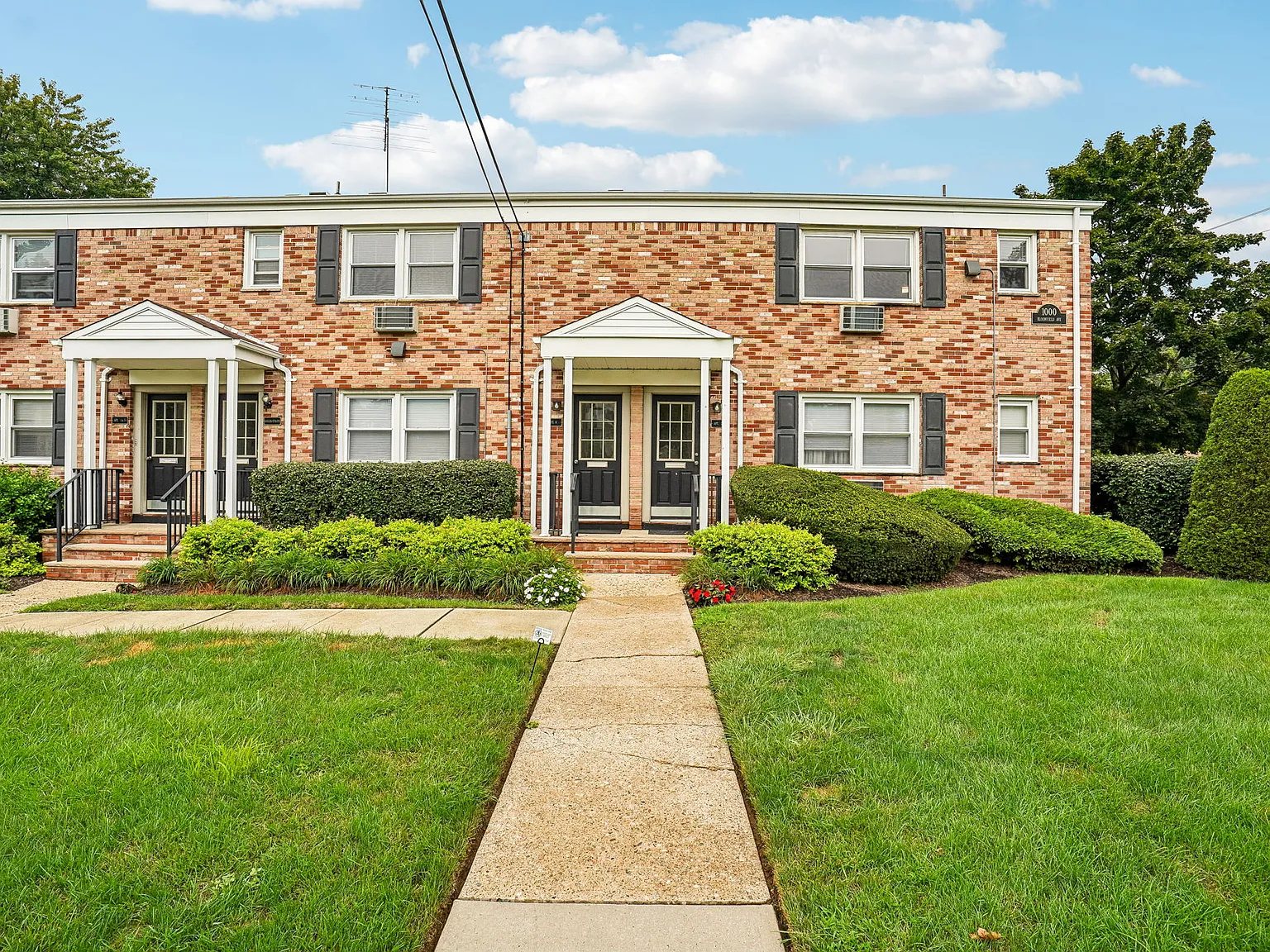 St. Charles Apartments (MP West Caldwell) — Photo 1