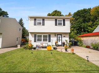 1828 Zimmerly Rd, Erie, PA 16509
