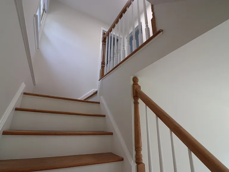 387 Gilbert St — Photo 7