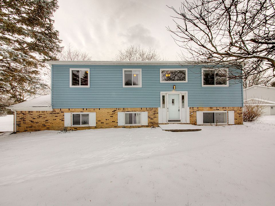 1st image of 2779 Sun Terrace Dr