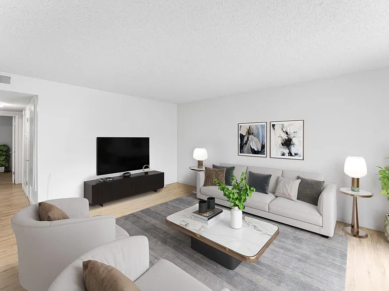 Spacious Great Room