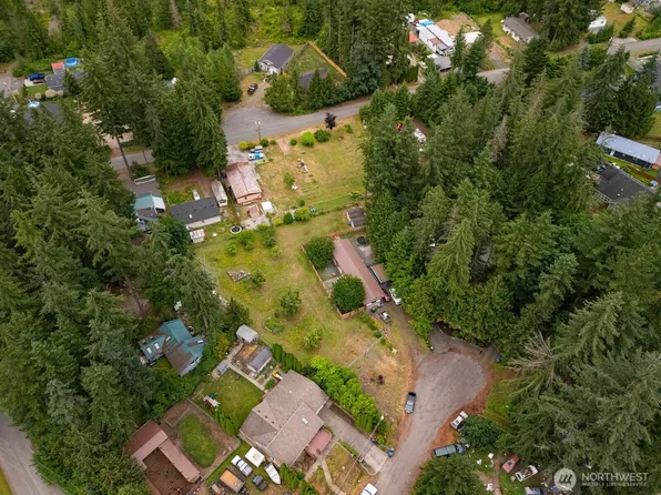 8372 Juniper Lane, Maple Falls, WA 98266