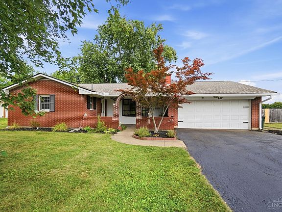 4th image of 842 Miller Rd