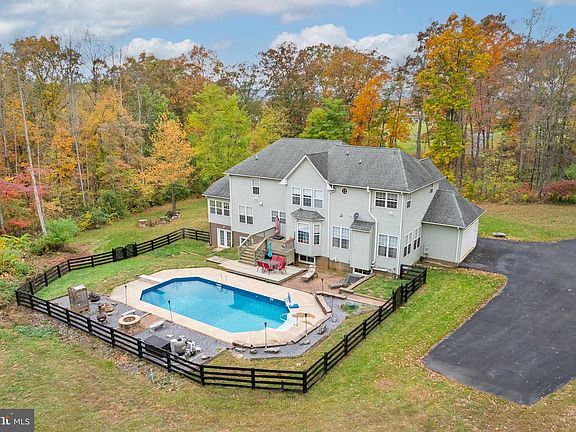 5th image of 190 Newell Dr