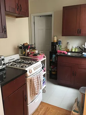 Rented by Your Vanity Realty | media 15