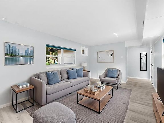 3rd image of 2830 NE 16TH TERRACE