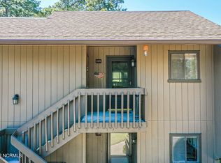 10 Pine Tree Rd #205, Pinehurst, NC 28374