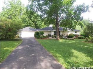 4208 Starlite Ln, Louisville, KY 40291