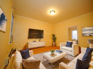 36-16 Ditmars Blvd #2, Astoria, NY 11105