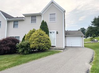 7 Terra Marr Ct, Endicott, NY 13760