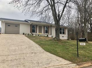 3002 Mulberry Ave, Florence, AL 35630