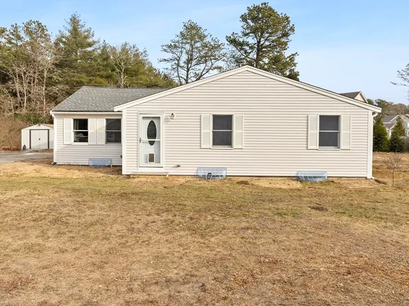 114 Orchard Rd, Mashpee, MA 02649