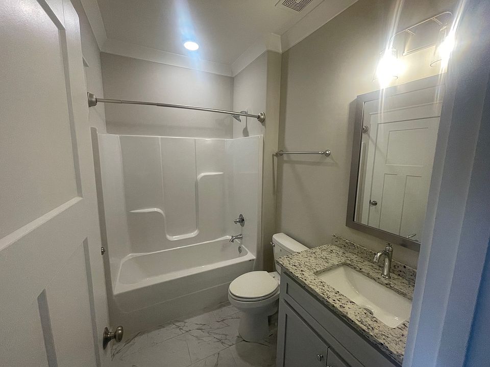 Bedroom 3 Bath