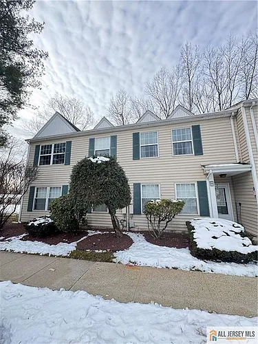 15 Hanover Sq #C Photo 1