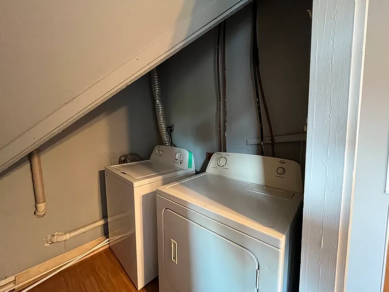 551 Townsend Ave #3 — Photo 6