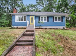 10 Cresson Ave, Norfolk, MA 02056
