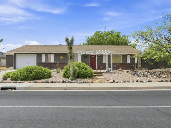 2597 Canyon View Dr, Santa Clara, UT 84765