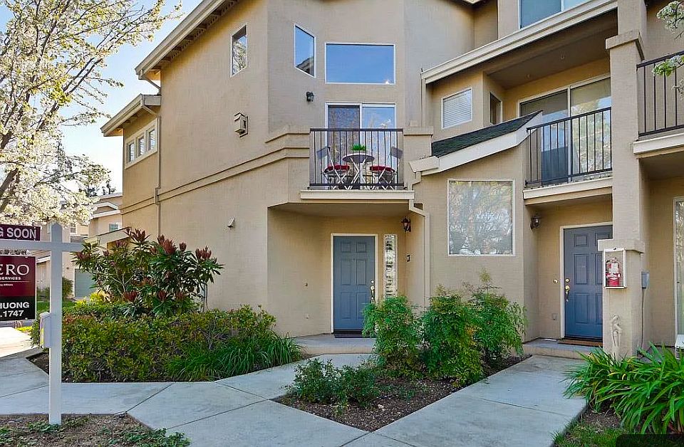 1st image of 1002 Niguel Ln