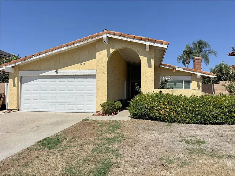 3243 Algonquin Ln — Photo 3
