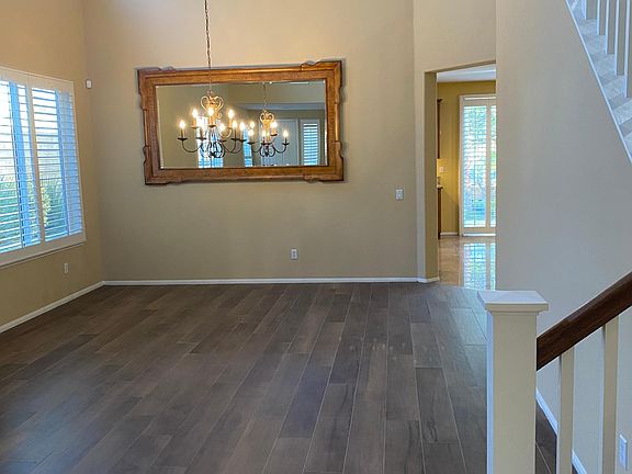 3rd image of 29161 Garnet Canyon Dr