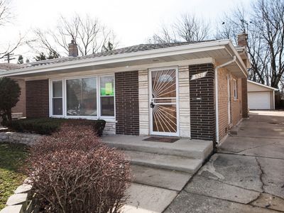 3021 W 96th St, Evergreen Park, IL, 60805