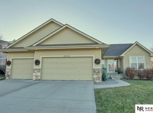 19715 Pierce St, Omaha, NE 68130